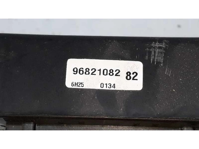   Pojistková skříňka 96821082, 6H25   Chevrolet Captiva 2006