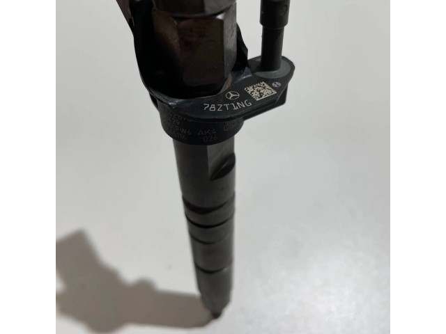 Vstřikovač A6420701187   Mercedes-Benz C W204  pro naftový motor 3.0  