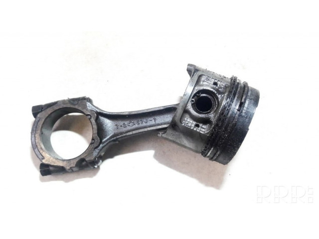 Píst 7257j1   Nissan Almera  pro naftový motor 2.0  