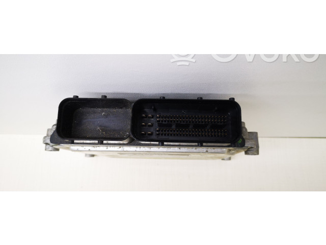 Řídící jednotka 391122B102, 9001040164KC   Hyundai i30 2008