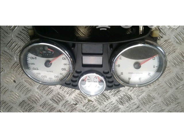 Přístrojová deska  Peugeot 207 2008 6103CV  