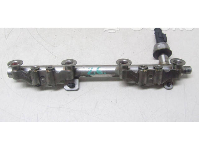 Топливная рампа 175204385R   Nissan Qashqai   для двигателя HRA2