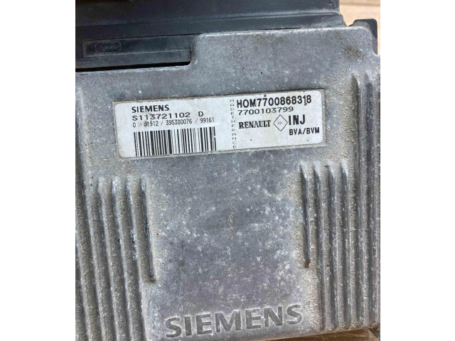 Řídící jednotka S113721102D, 7700103799   Renault Safrane 1992