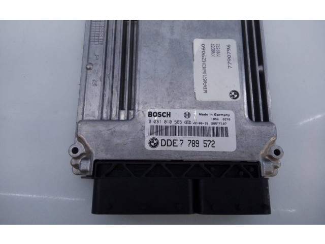 Řídící jednotka DDE7789572, 0281010565   BMW 3 E30 
