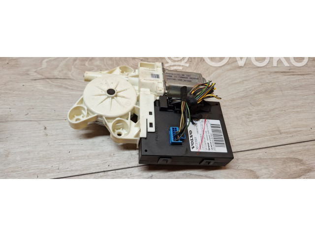 Píst 30737681   Volvo V50     