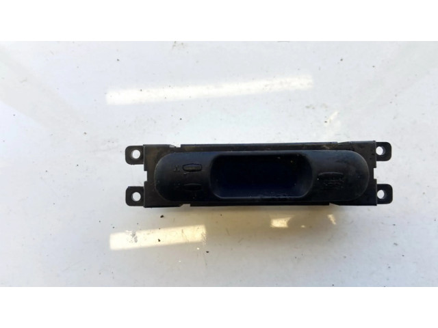 Дисплей    mr189269   Mitsubishi Colt