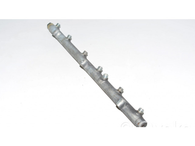 Vstřikovací lišta 0445216002   BMW 5 E39  pro naftový motor 2.5 M57D25 (256D1) 525d