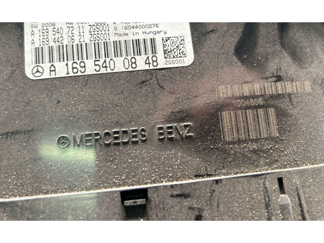 Přístrojová deska  Mercedes-Benz A W169 2008 640940  