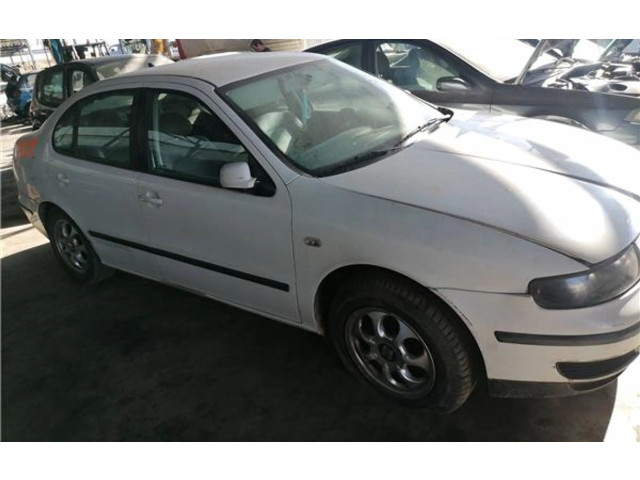 Přístrojová deska  Seat Toledo II (1M) 2001 1M0920801B, 1M0920801B  