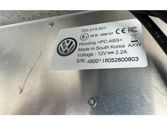 Дисплей    7E5919601, 10R058137   Volkswagen Transporter - Caravelle T6