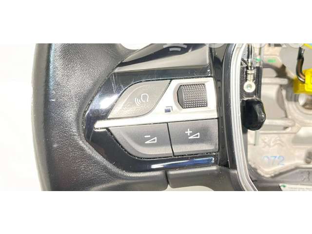 Volant Peugeot 3008 II 2018 98105487AU, 23566  