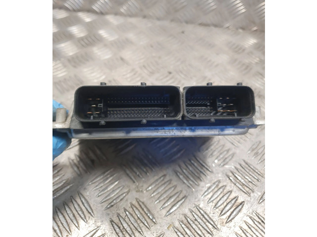 Блок управления двигателя 8N0906018A, 26SA5736   Audi TT Mk1