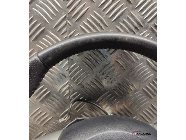 Volant Toyota Yaris 2012   
