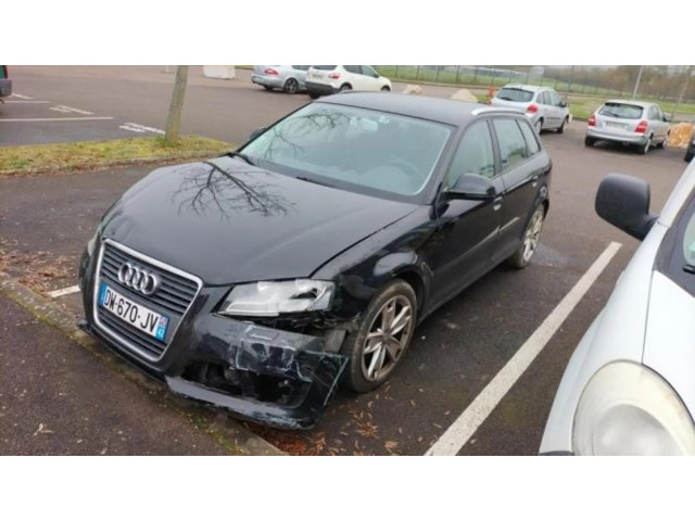 Задний фонарь правый 8P4945094D    Audi RS3 8PA   2011-2012 года