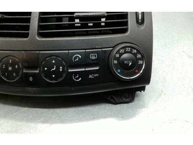 Блок управления климат-контролем 2118304185   Mercedes-Benz E W211