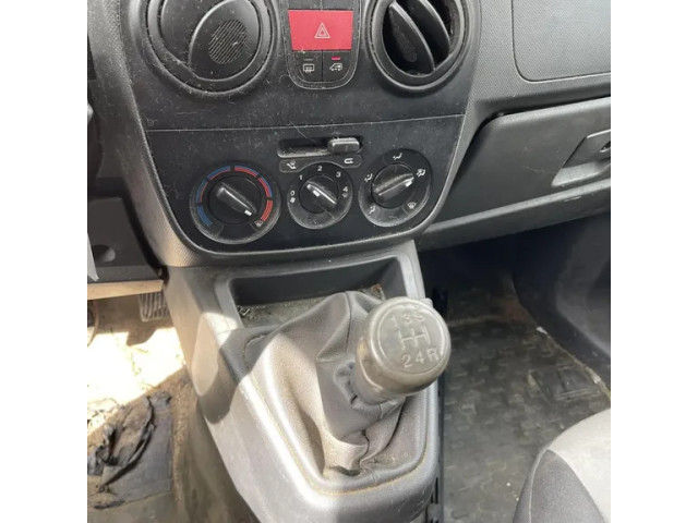 Моторчик дворников     Fiat Fiorino