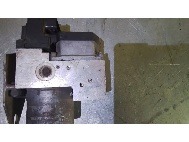 Jednotka ABS A0004461089   Mercedes-Benz Vito Viano W638 2001