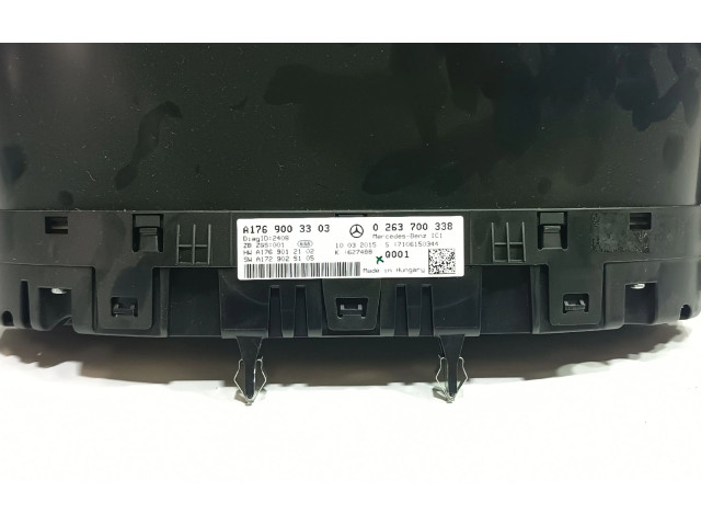 Přístrojová deska  Mercedes-Benz A W176 2015 A1769003303, A1729025105  