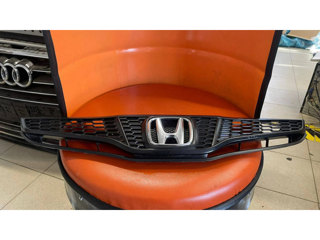 Передняя решётка Honda Jazz 2008-2014 года 71121TF090      