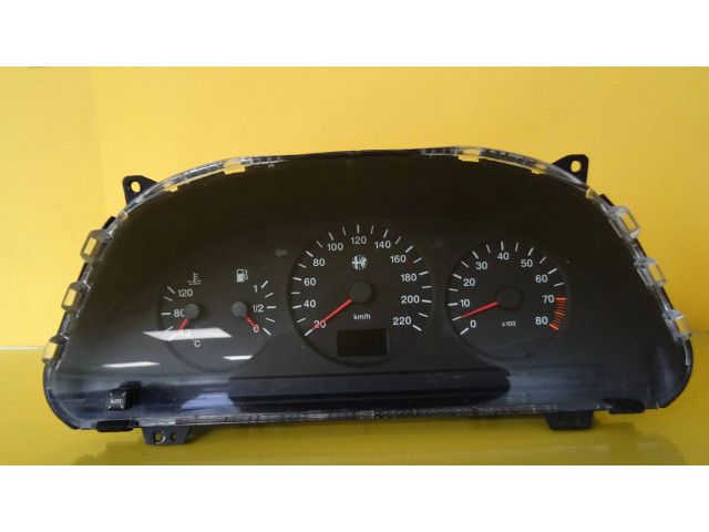 Přístrojová deska  Alfa Romeo 145 - 146 1996 60630043  