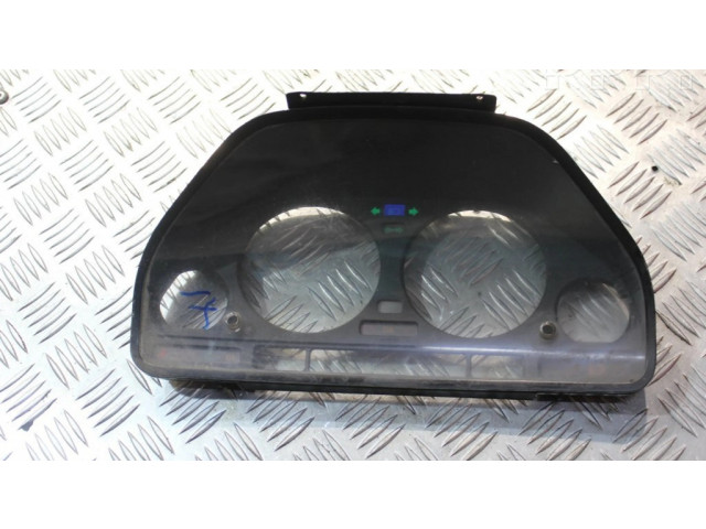 Přístrojová deska  BMW 5 E34 1988   
