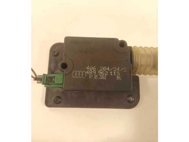 Vstřikovací lišta 4b9962115, 8E0827833   Audi A6 S6 C5 4B     
