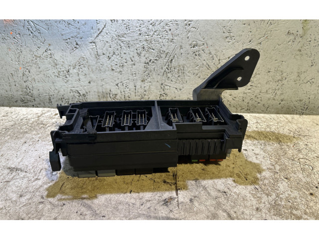   Pojistková skříňka A1645402372, 5072426   Mercedes-Benz ML W164 2008