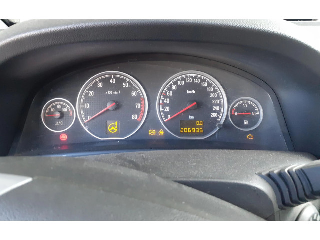 Přístrojová deska  Opel Vectra C 2004 13186701EM, 13186701EM  