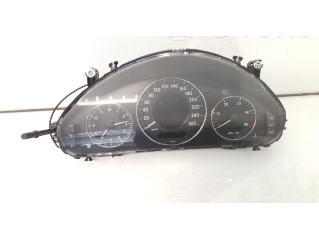 Přístrojová deska  Mercedes-Benz E W211 2007 A2115404548, 110080363008  