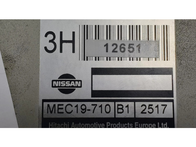 Блок управления двигателя MEC19710   Nissan Almera Tino