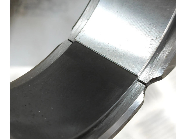  Поршень  32213692, 31401957  Volvo XC40  