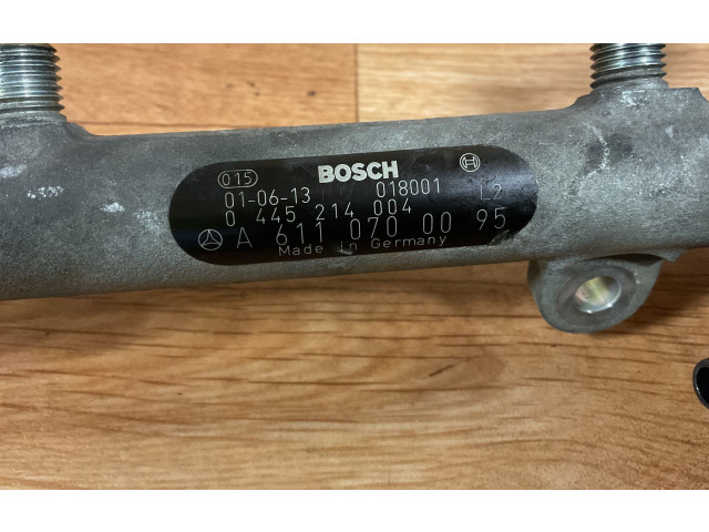 Vstřikovací lišta A6110700095, 018001   Mercedes-Benz C W203     