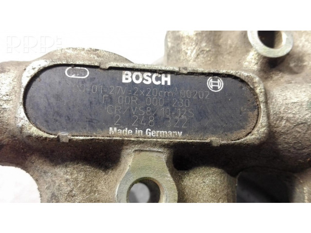 Vstřikovací lišta F00R000230, 2248322   BMW 7 E38   4.0  