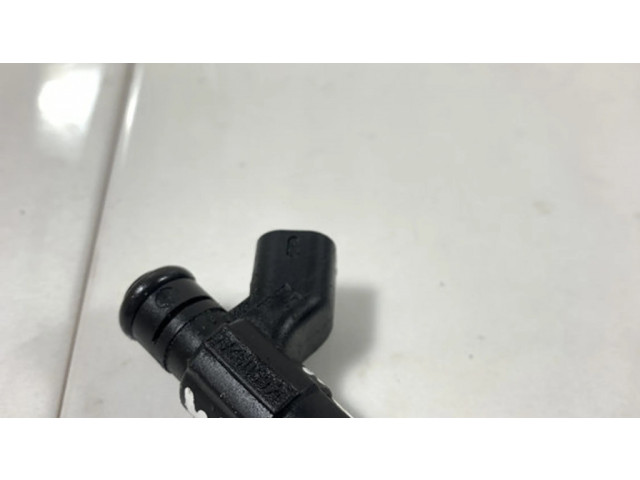 Форсунка 028015599    Mini One - Cooper R50 - 53 для бензинового двигателя  1.6