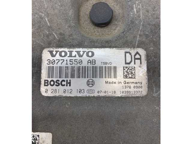 Řídící jednotka 30771550AB, 1039S13372   Volvo XC70 2006