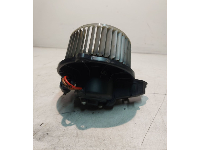 Вентилятор печки    4B1820021B, 0130111202   Audi A6 S6 C5 4B