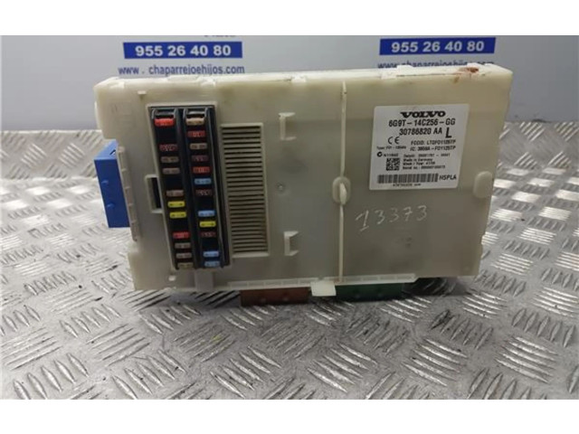   Pojistková skříňka 30786820, 30786820   Volvo S80 2007