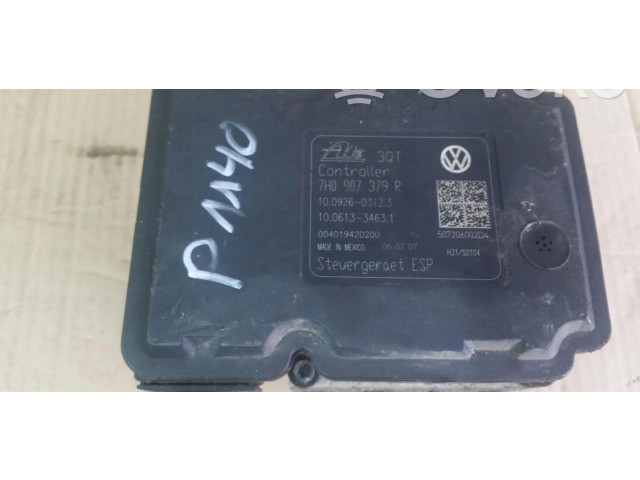 Jednotka ABS VW   Volkswagen Multivan T5 2009