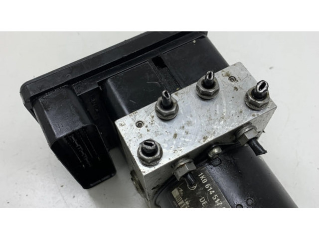 Jednotka ABS 1K0907379AC, 1K0614517AF   Volkswagen Golf V 2007