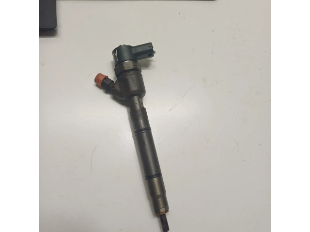 Vstřikovač 0445110411   Hyundai i40  pro naftový motor 1.7  