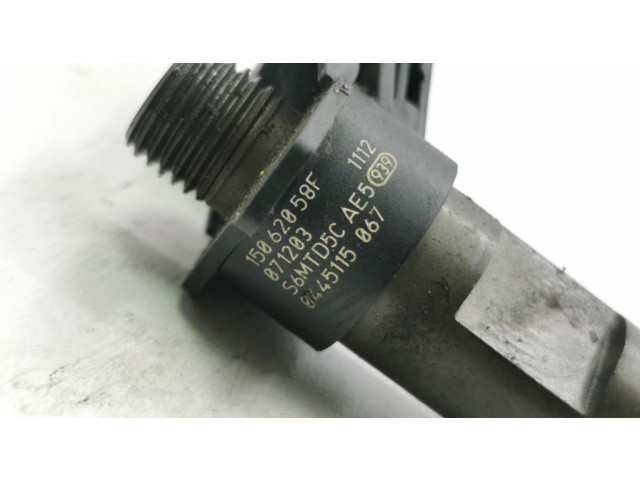 Vstřikovač 15062058F, 0445115067   Chrysler Voyager  pro naftový motor 2.8  