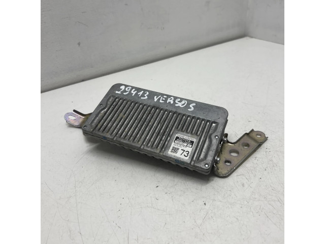 Блок управления двигателя 8966152Z01, 2120009431   Toyota Verso-S