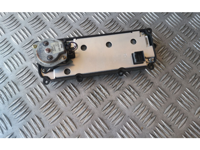 Блок управления климат-контролем 04698199AB, 1730000631   Chrysler 300M