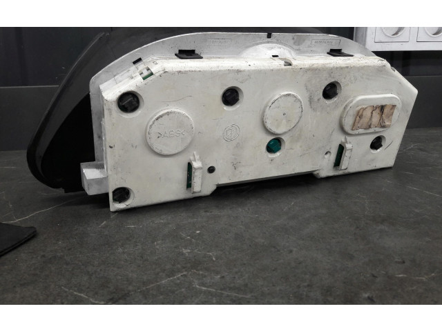 Дисплей    602584003   Alfa Romeo 145 - 146