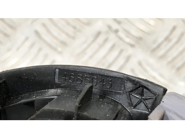 Подушка безопасности водителя P0GP43SC3, TTCDM2108M1673   Chrysler Voyager