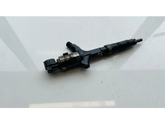 Vstřikovač 2367027020, 23670-27020   Toyota Corolla Verso E121  pro naftový motor 2.0  