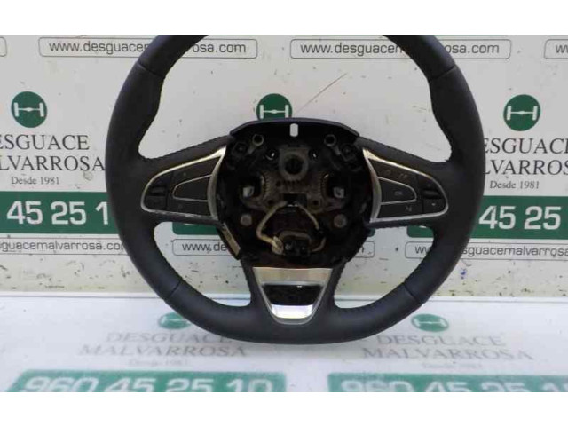 Volant Renault Megane IV 2019   