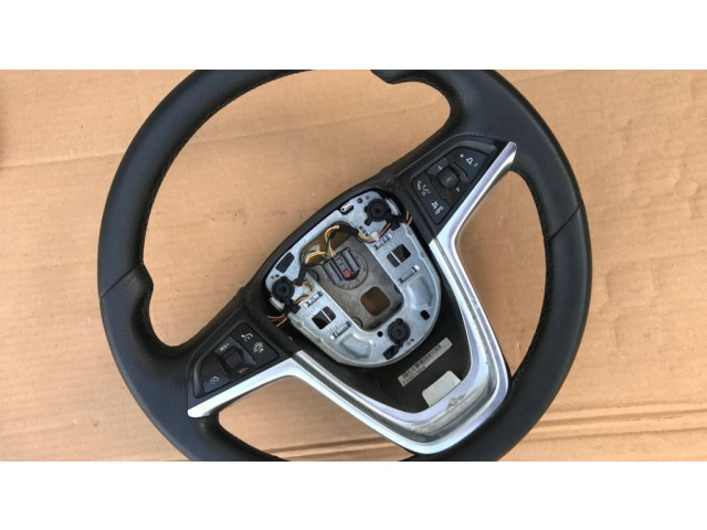 Volant Opel Astra J 2012 13351028  