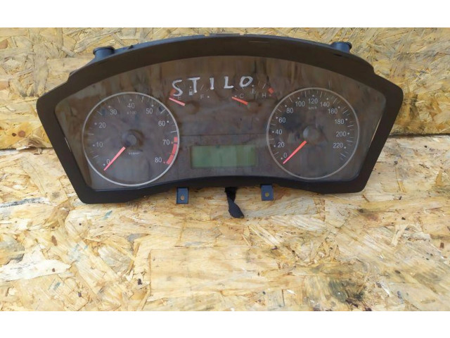 Přístrojová deska  Fiat Stilo 2004 VP1FCF-10849-VAJ  
