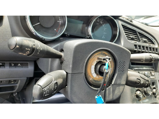 Руль Peugeot 3008 I  2008-2015 года 4123HE      